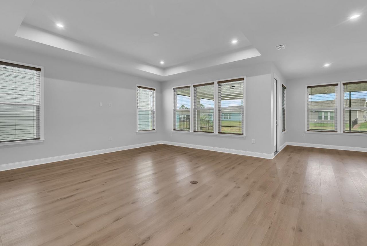 1586 Crested Iris Way Photo 14