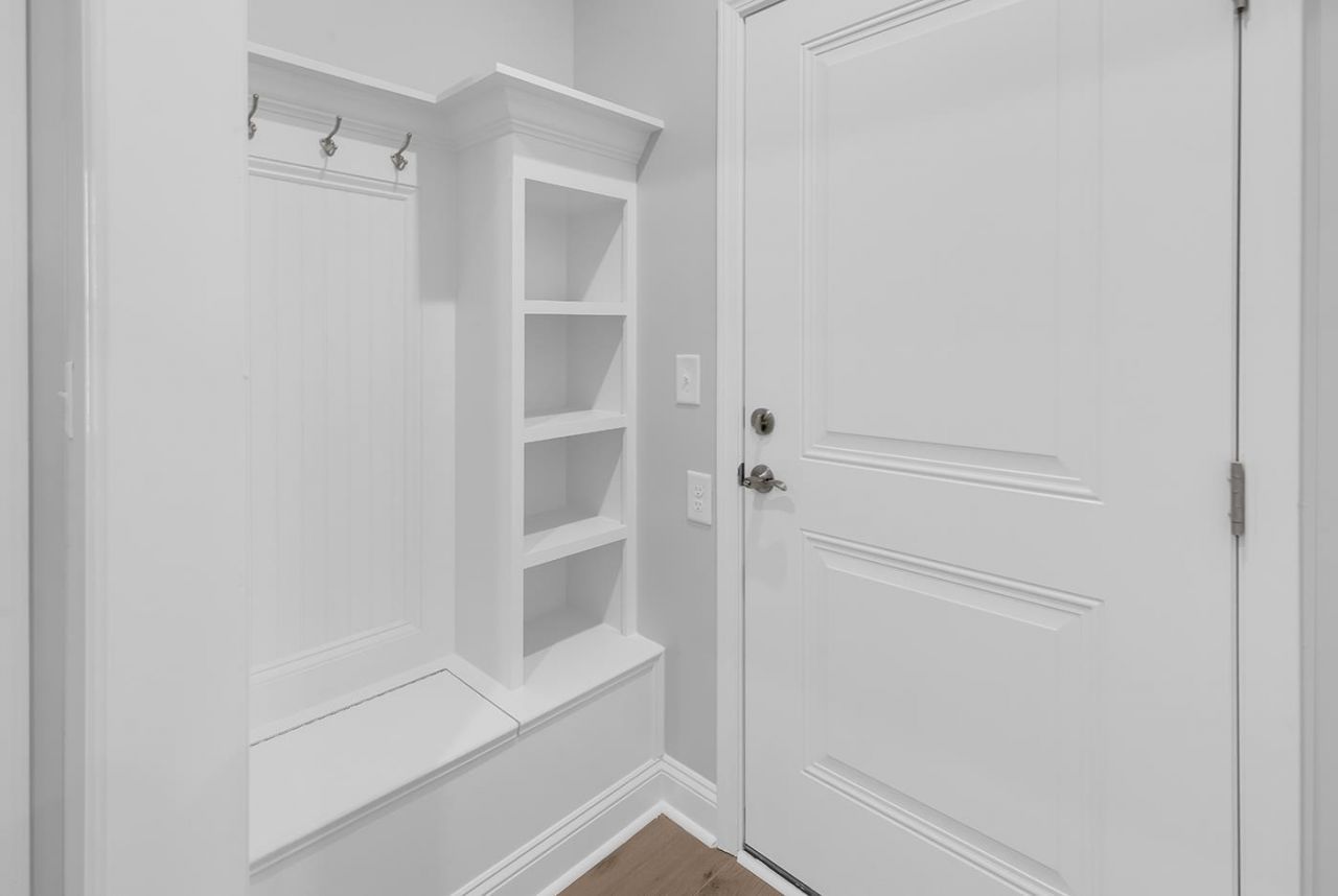 1586 Crested Iris Way Photo 24
