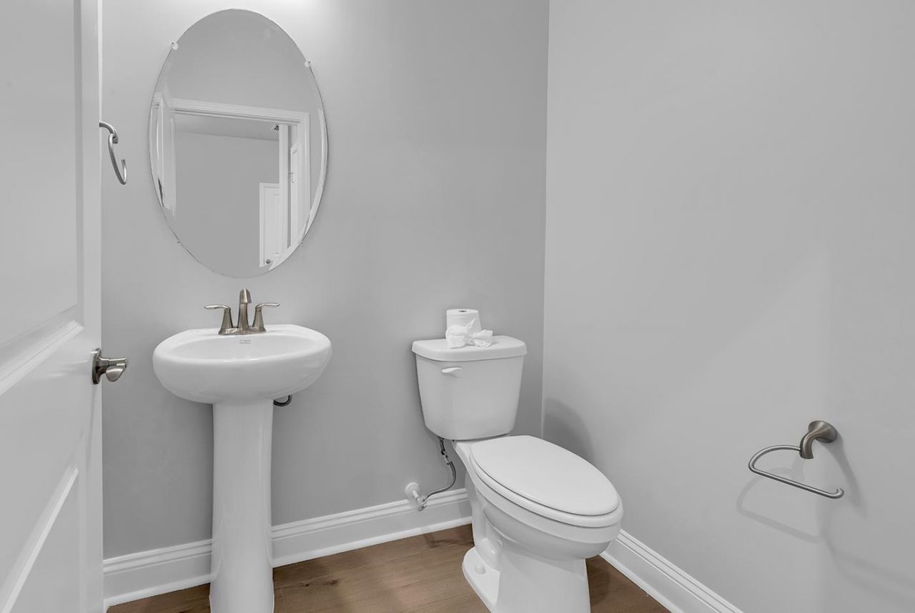 1586 Crested Iris Way Photo 5