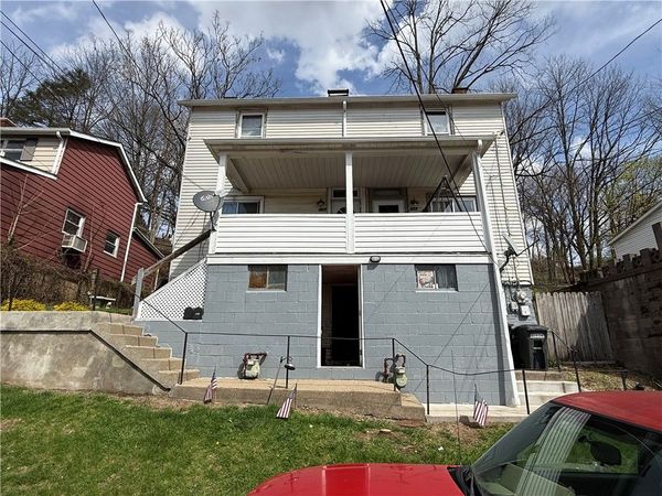621-623 Ridge Ave , Carnegie, PA 15106