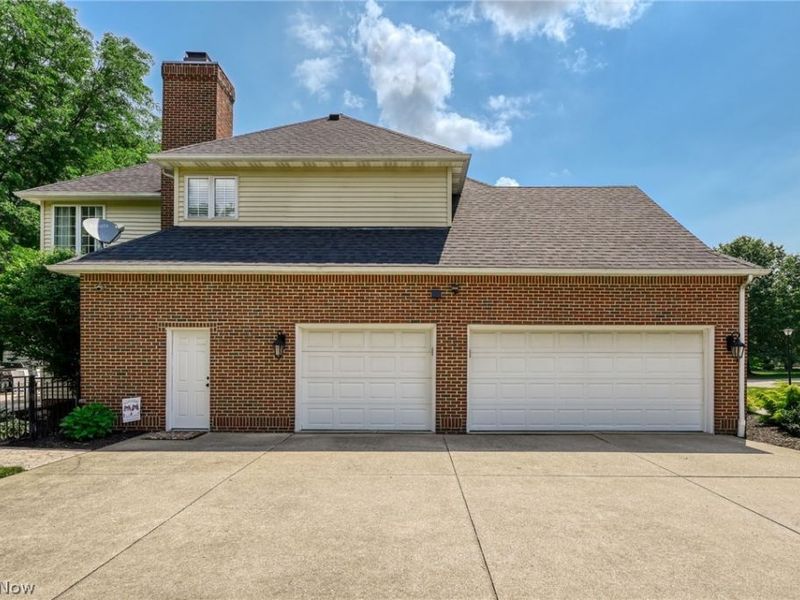 3733 Tamarisk Drive, Fairlawn, OH 44333 Photo 6