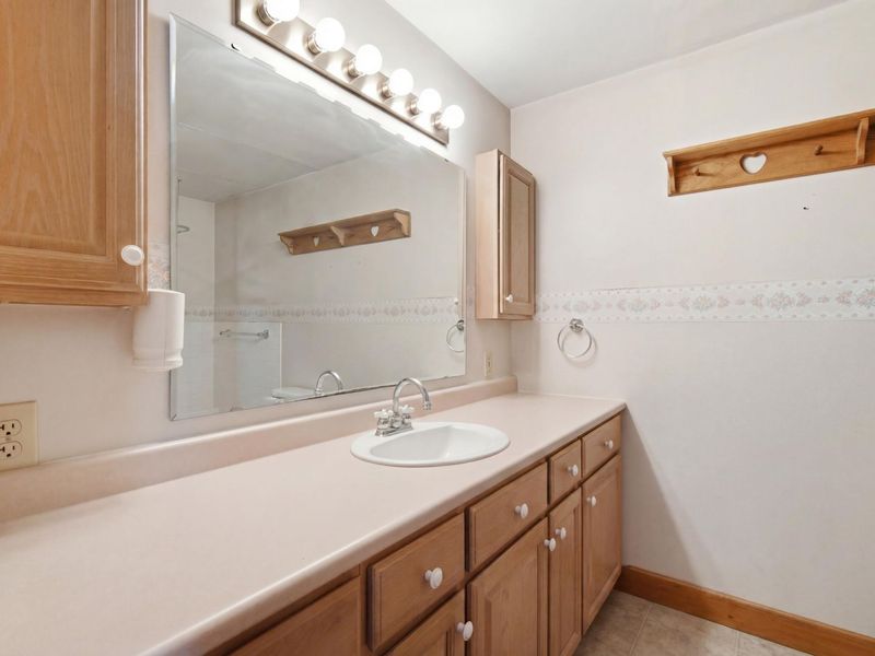 331 S Court Street, Marysville, OH 43040 Photo 13