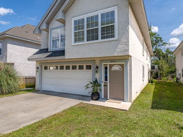 614 Cedar Street, St. Simons, GA 31522