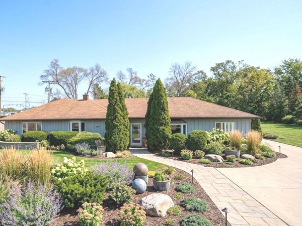 763 N Franklin Avenue , Palatine, IL 60067