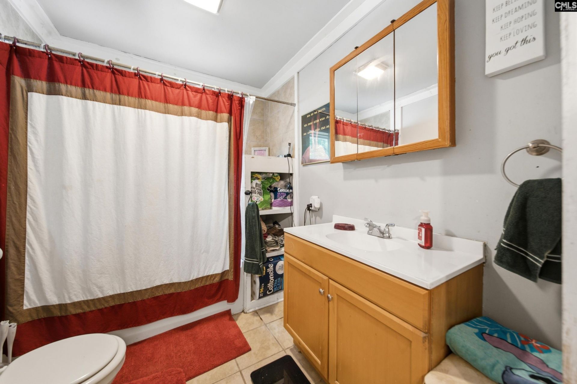 48 Glenn Street  Photo 13