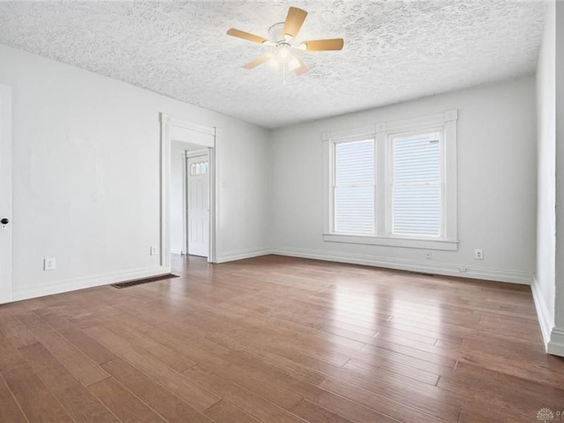 30 Leaman Street, Xenia, OH 45385 Photo 9