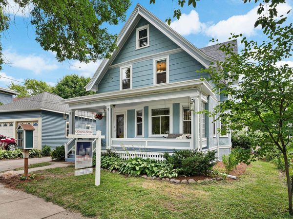 2225 Oakridge Avenue, Madison, WI 53704