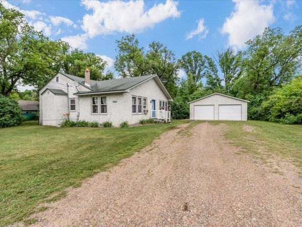 1103 S 10th Street , Brainerd, MN 56401