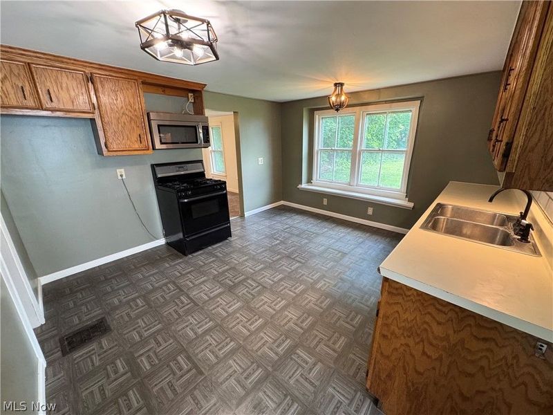 209 W Washington Street, Lisbon, OH 44432 Photo 12