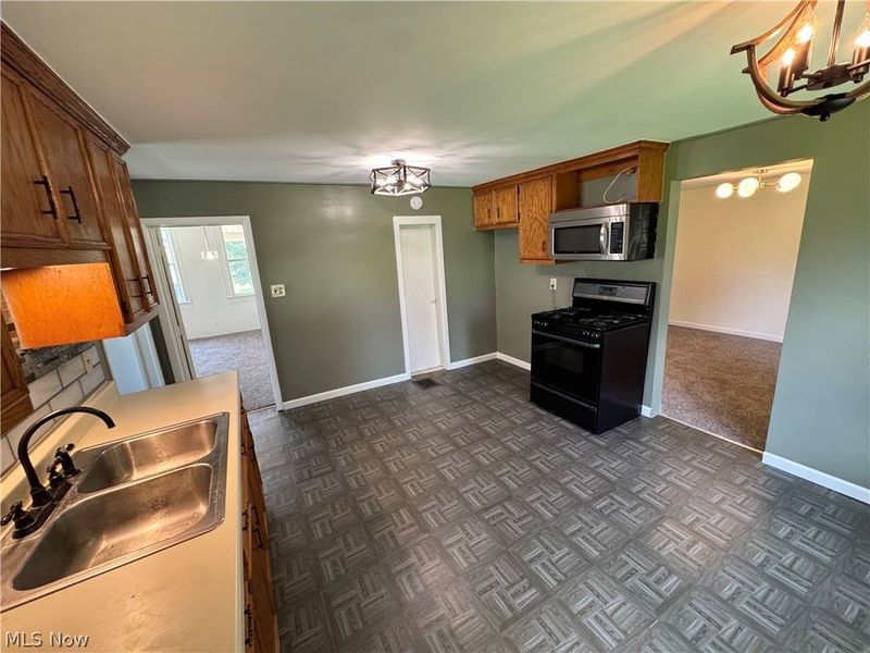 209 W Washington Street, Lisbon, OH 44432 Photo 13
