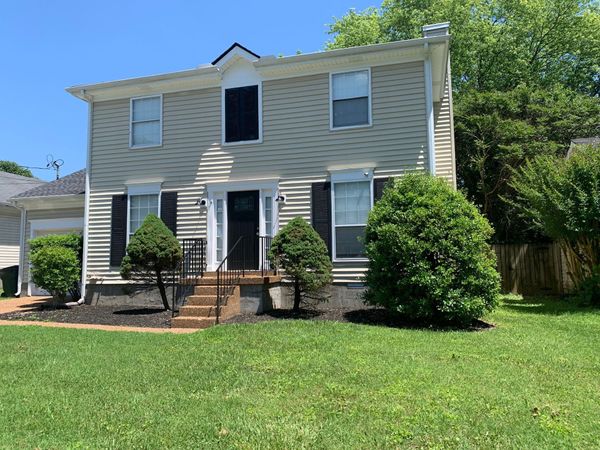 344 N Birchwood Dr, Hendersonville, TN 37075