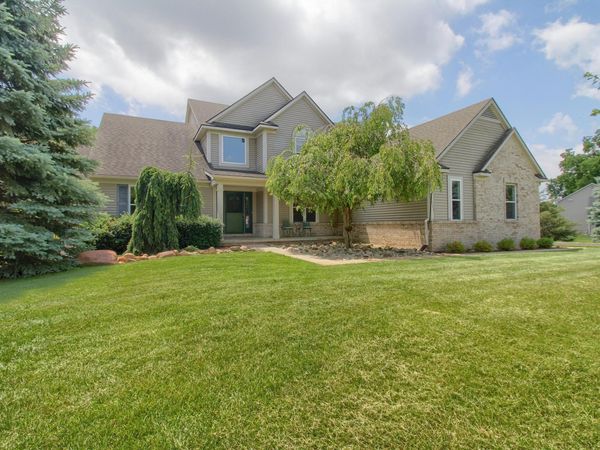 6833 N Meadows Pass, Dexter, MI 48130