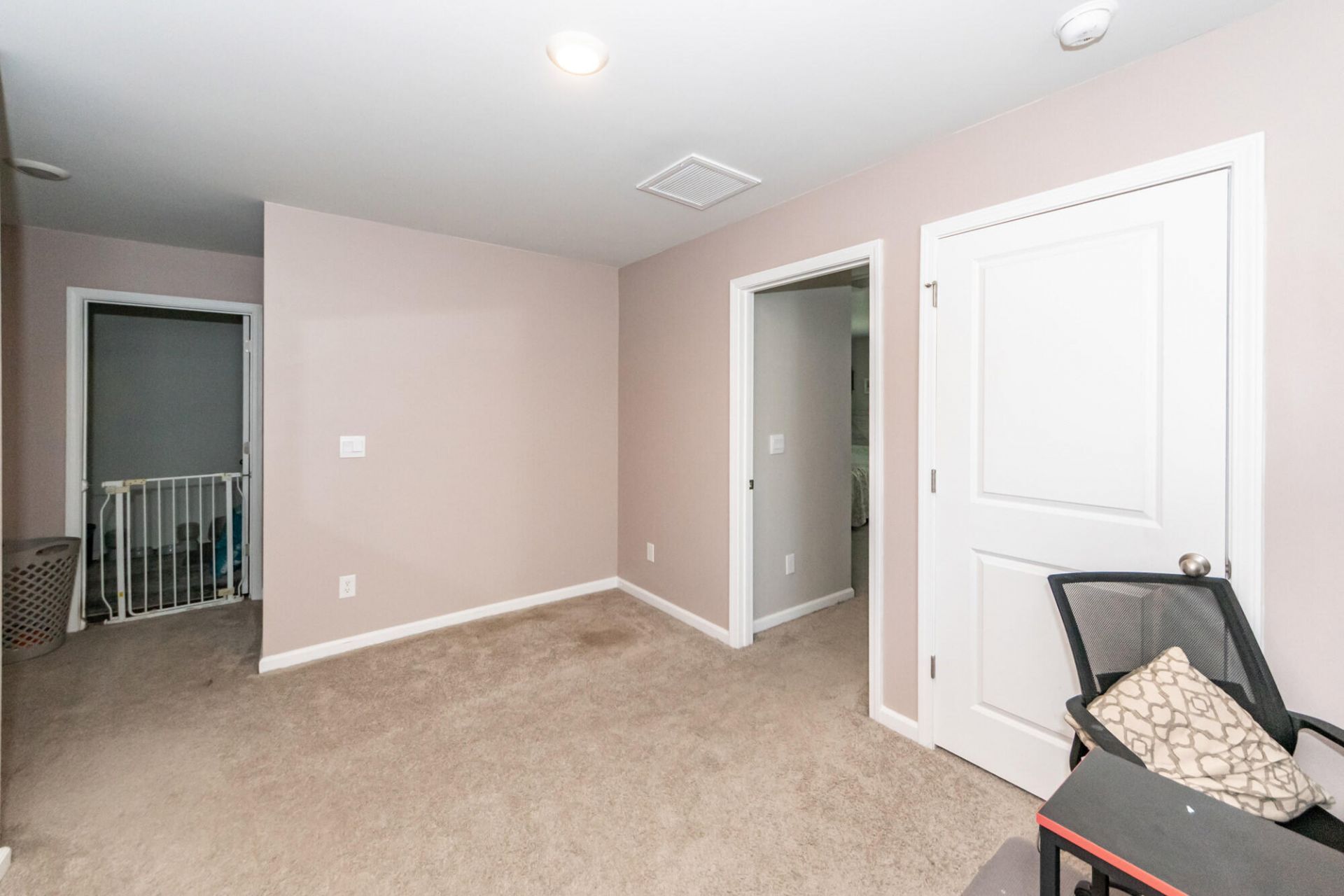 233 Coral Sunset Way Photo 15