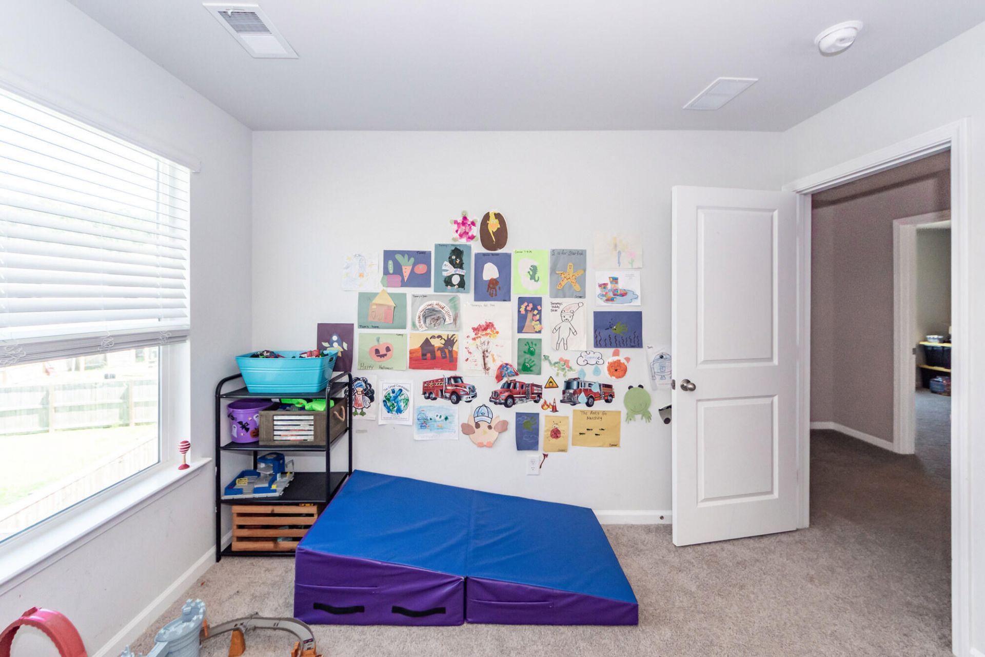 233 Coral Sunset Way Photo 28