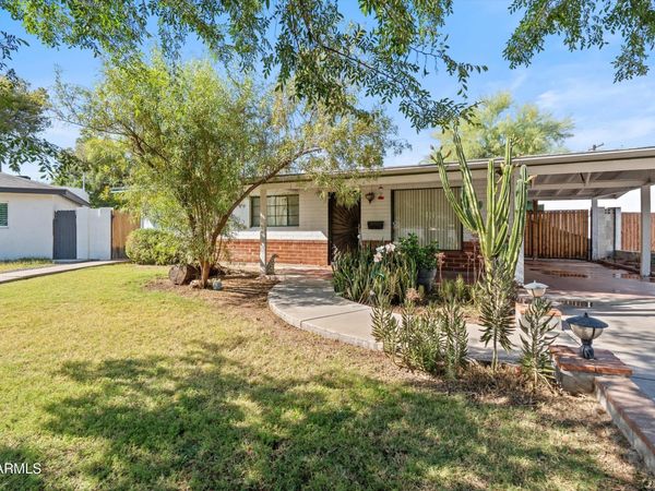 1130 E Colter Street, Phoenix, AZ 85014