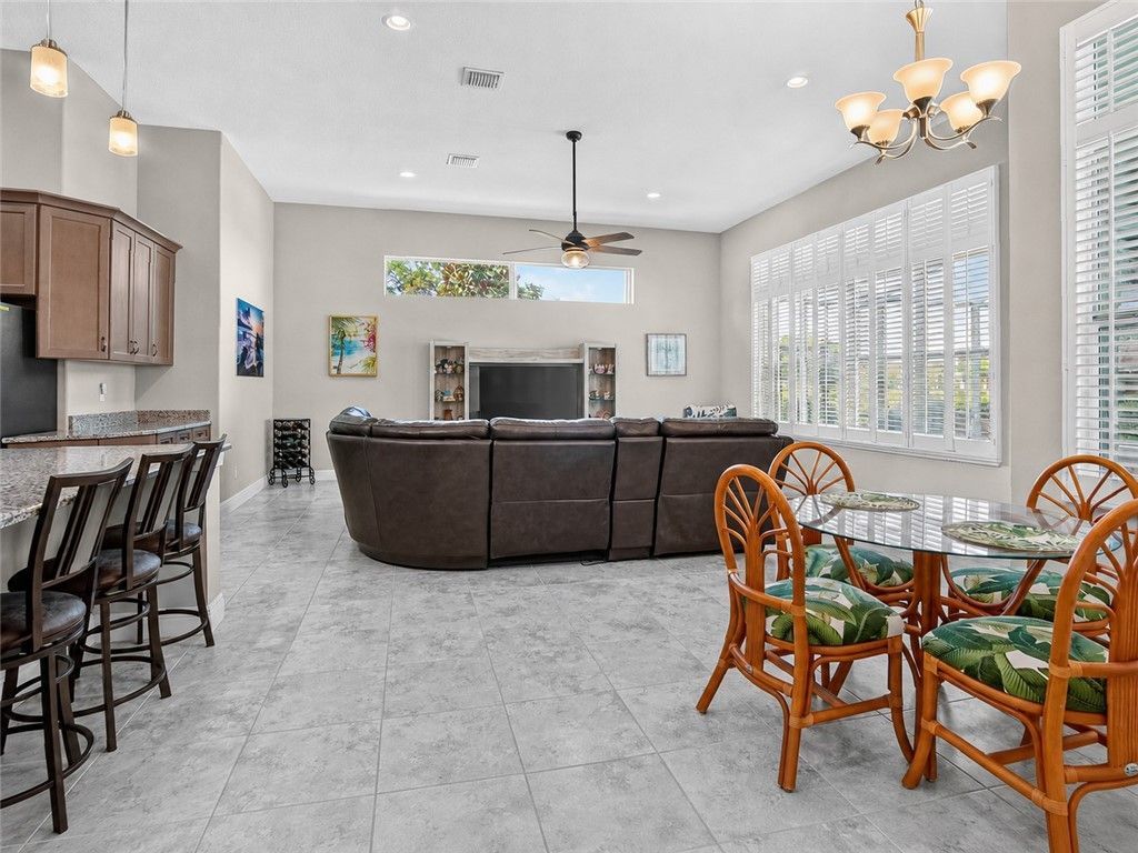 9431 Meadowood Drive, Fort Pierce, FL 34951 Photo