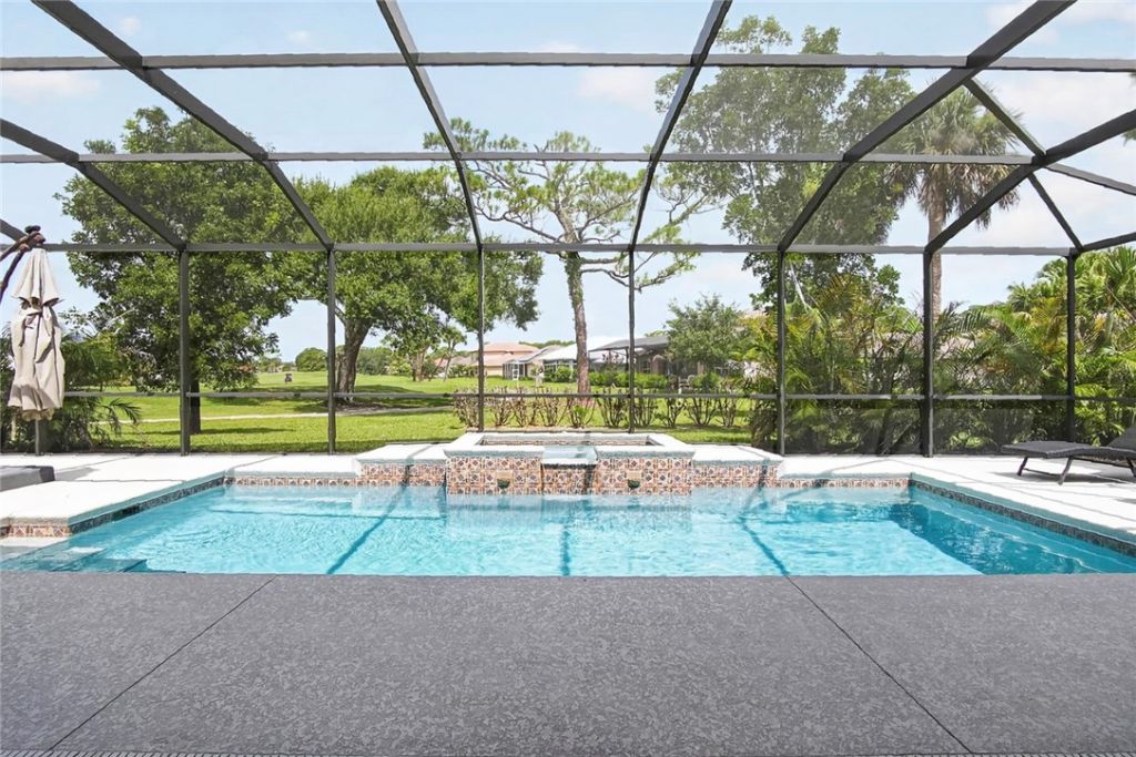 9431 Meadowood Drive, Fort Pierce, FL 34951 Photo