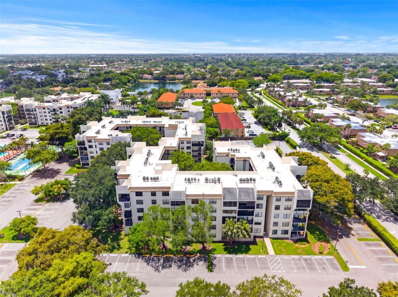 6190 Woodlands Blvd , Unit 316, Tamarac, FL 33319 Photo