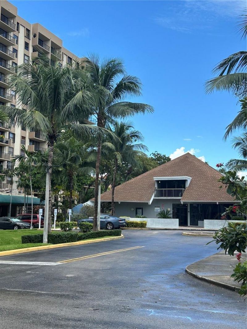 1470 NE 123rd St, Unit A104, North Miami, FL 33161 Photo