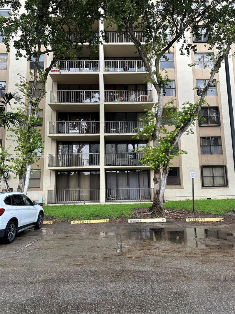 1470 NE 123rd St, Unit A104, North Miami, FL 33161 Photo