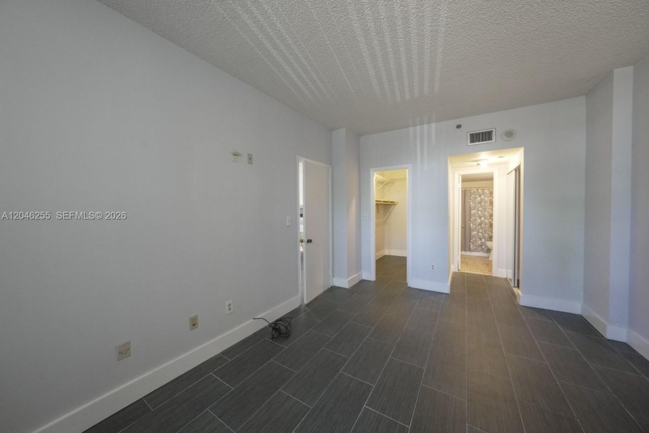 1470 NE 123rd St, Unit A104, North Miami, FL 33161 Photo