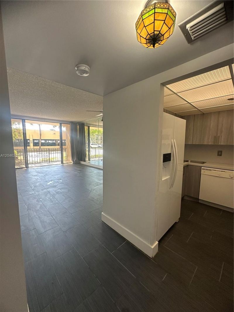 1470 NE 123rd St, Unit A104, North Miami, FL 33161 Photo