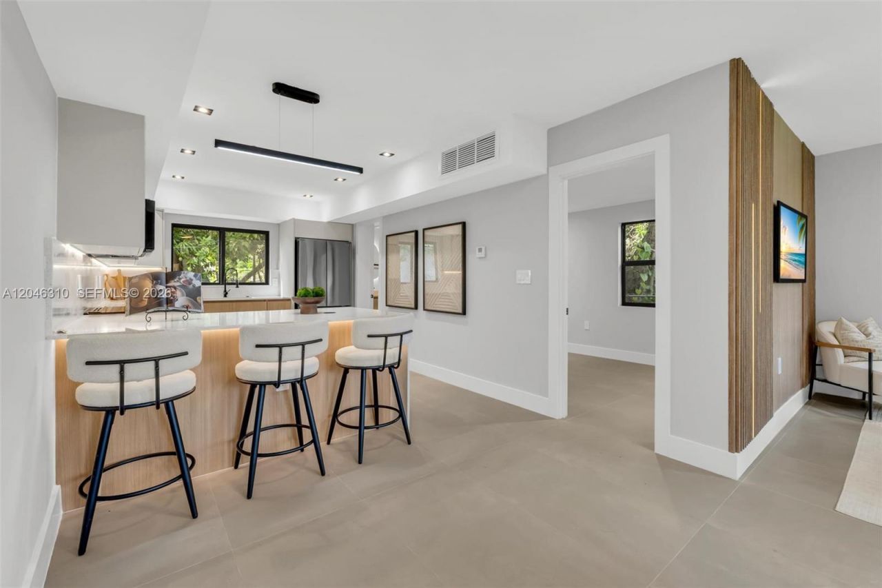411 NW 59th St, Miami, FL 33127 Photo