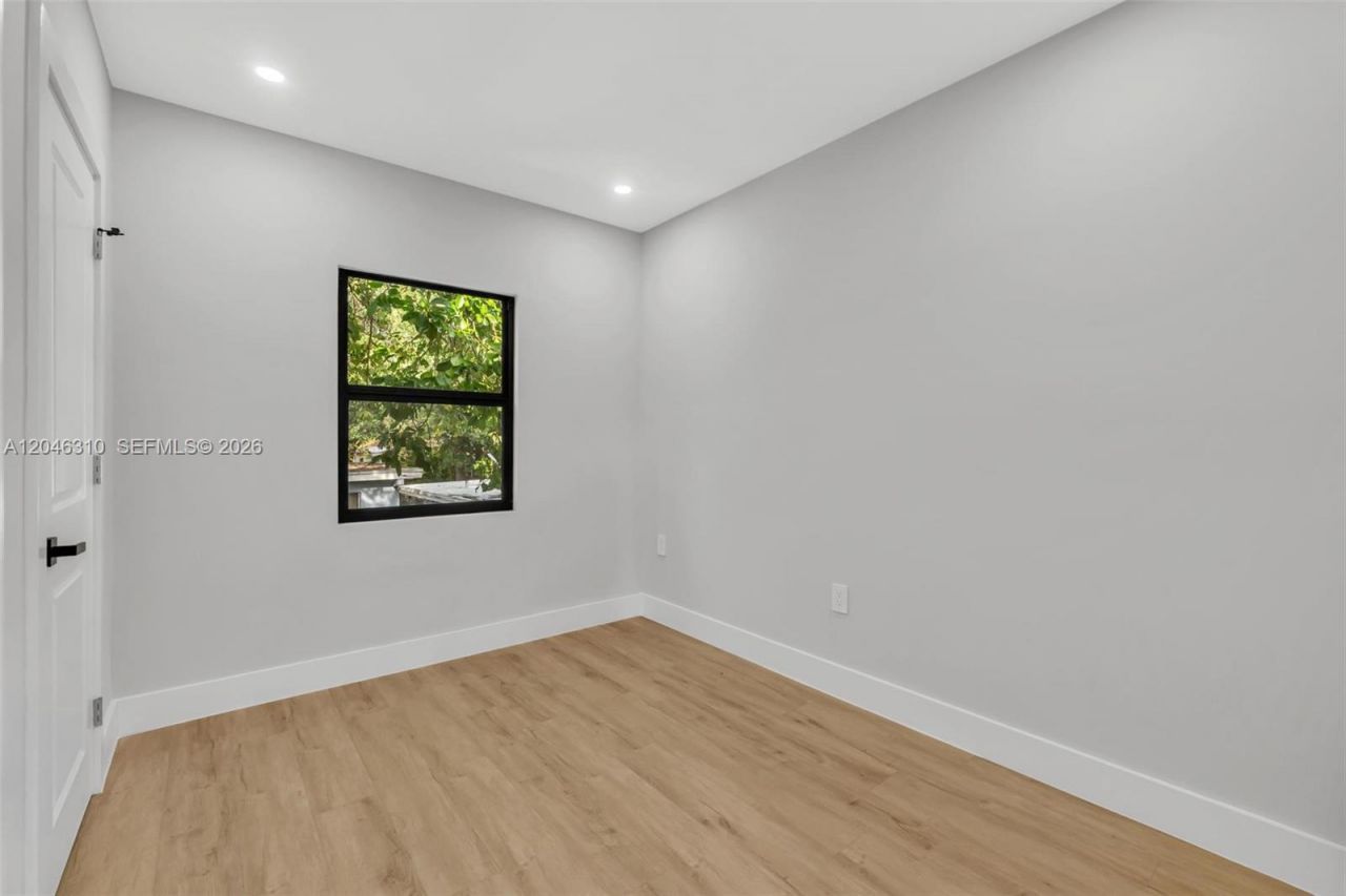 411 NW 59th St, Miami, FL 33127 Photo