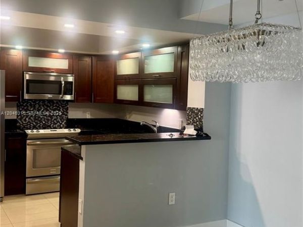 100 N Federal Hwy , Unit 1025, Fort Lauderdale, FL 33301