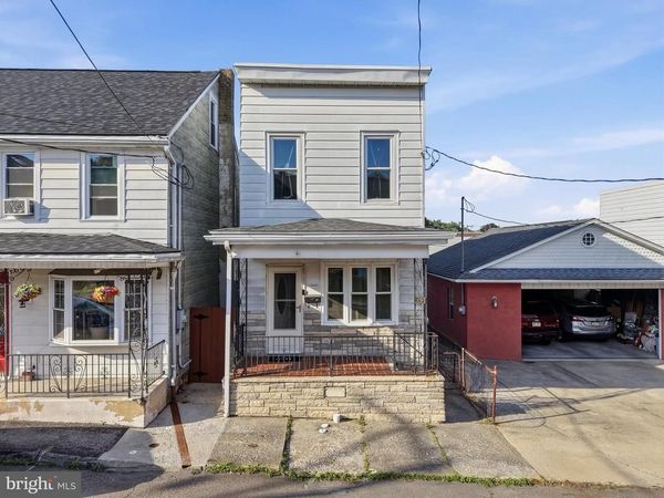 32 CLAY STREET, NEW PHILADELPHIA, PA 17959
