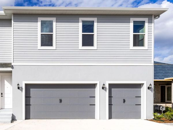 10105 HASSELMANN ALLEY , ORLANDO, FL 32827