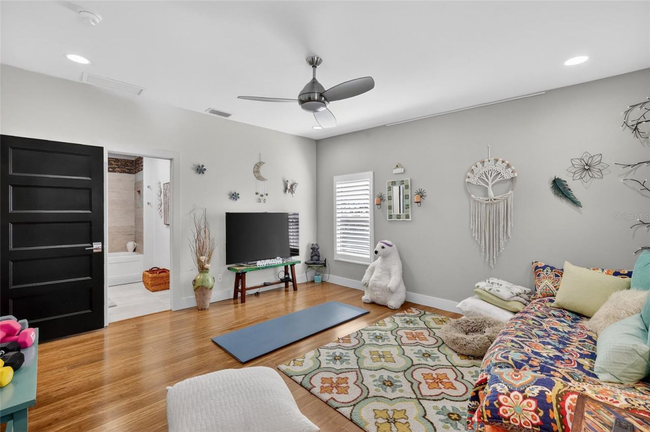 1535 Sunset Circle, Mount Dora, FL 32757 Photo