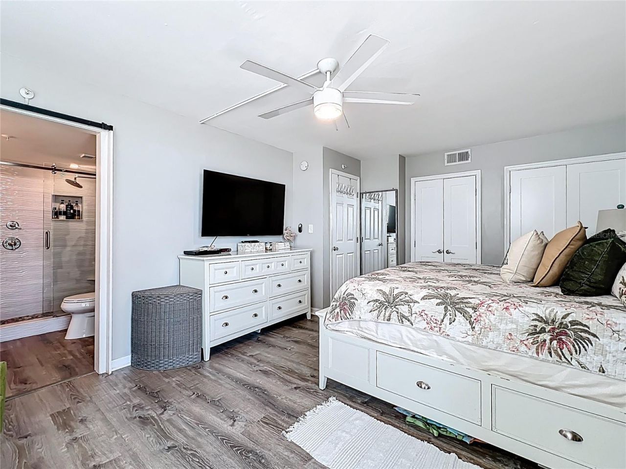 14146 Gulf Boulevard, Unit 3A, Madeira Beach, FL 33708 Photo