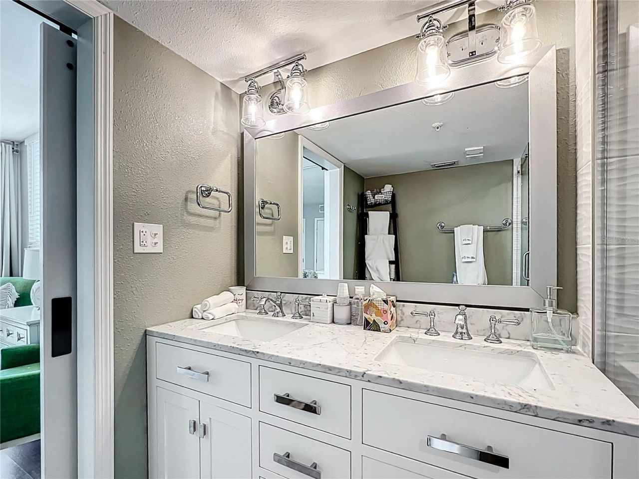 14146 Gulf Boulevard, Unit 3A, Madeira Beach, FL 33708 Photo