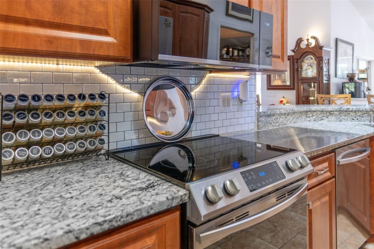 507 E Gilchrist Court , Hernando, FL 34442 Photo