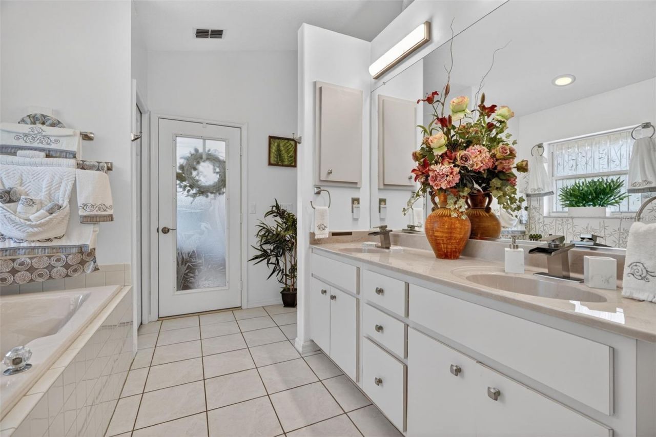507 E Gilchrist Court , Hernando, FL 34442 Photo