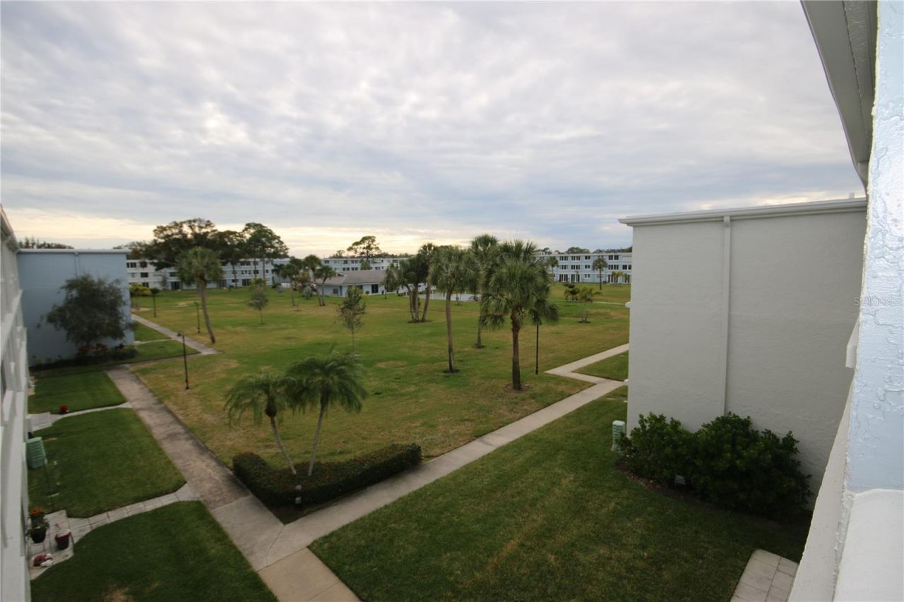 4880 Locust Street Ne, Unit 338, Saint Petersburg, FL 33703 Photo
