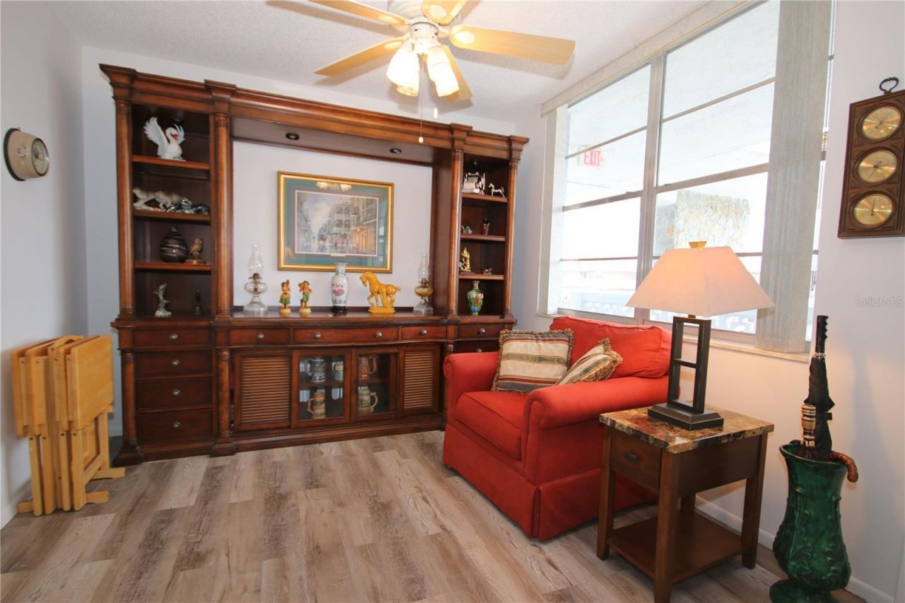 4880 Locust Street Ne, Unit 338, Saint Petersburg, FL 33703 Photo