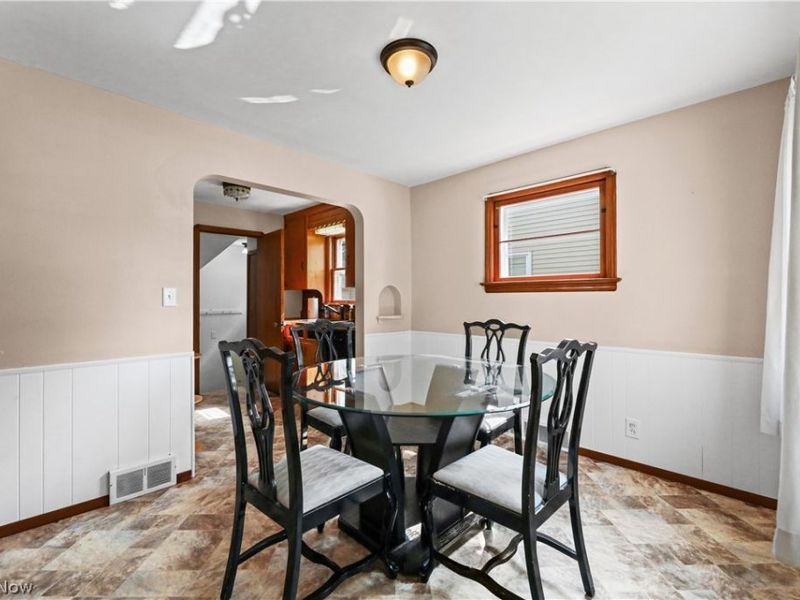 9216 Behrwald Avenue, Brooklyn, OH 44144 Photo 14