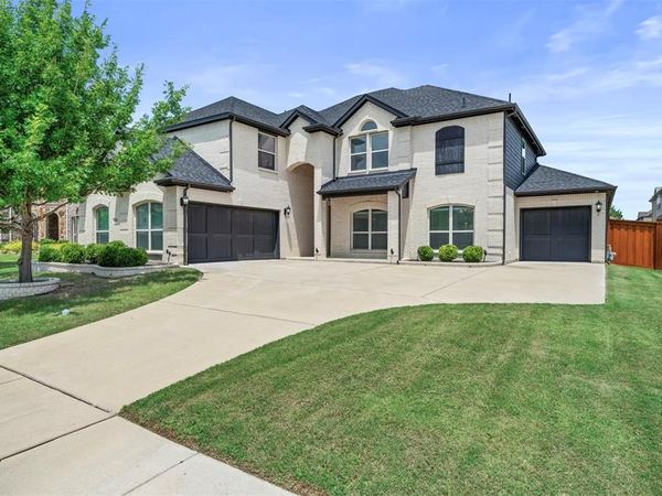 2696 Bonita Drive, Grand Prairie, TX 75054