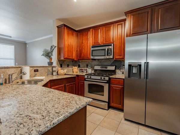 2131 Portofino Drive, Rockwall, TX 75032