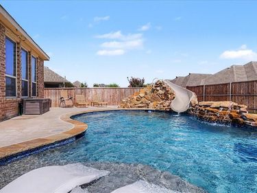 11713 Buckthorn Drive, Fort Worth, TX 76108