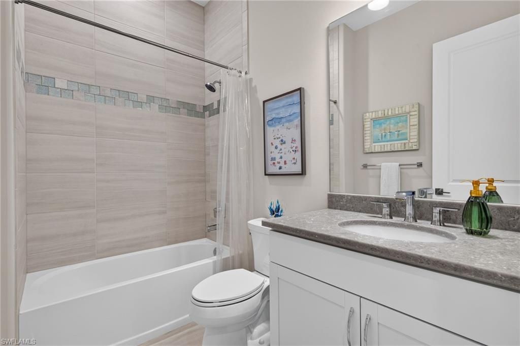 19263 Aqua Shore Dr, Fort Myers, FL 33913 Photo