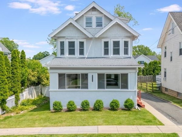 28 North Hillside, Chatham, NJ 07928
