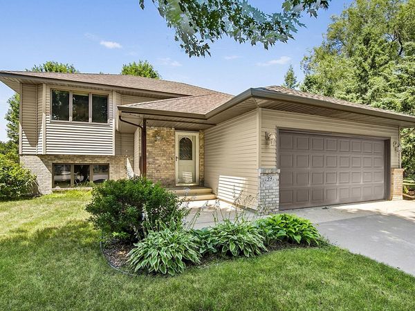 39 Fairfield Lane, Saint Cloud, MN 56303