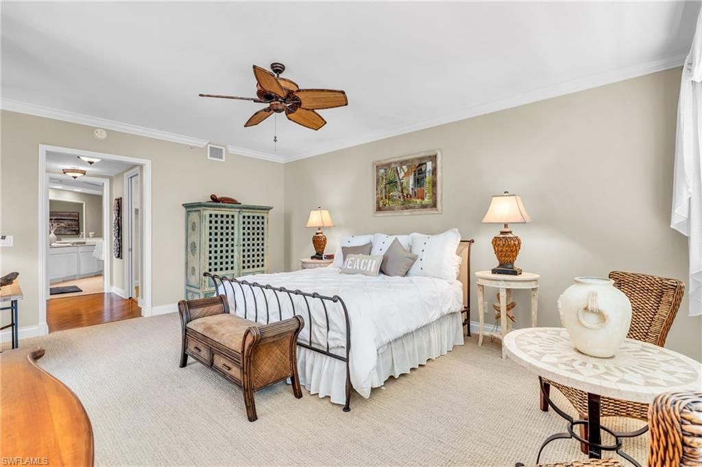4137 Bay Beach Ln , Unit 585, Fort Myers Beach, FL 33931 Photo