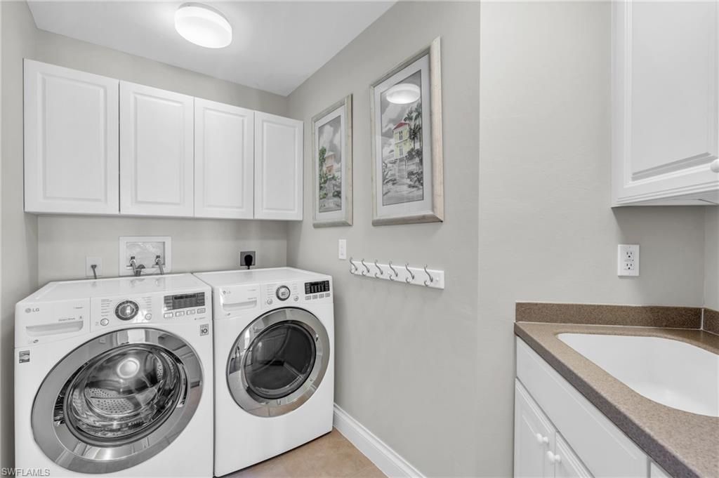 4137 Bay Beach Ln , Unit 585, Fort Myers Beach, FL 33931 Photo