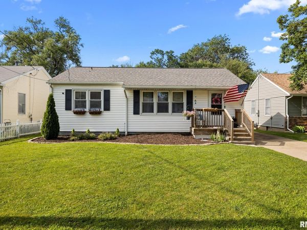 2921 W KENWOOD Avenue, West Peoria, IL 61604