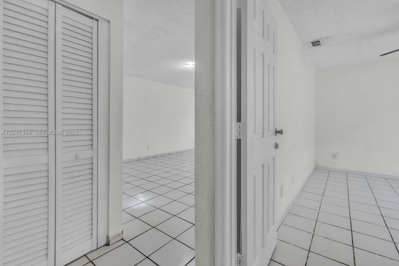 768 SW 9th St , Florida City, FL 33034 Photo