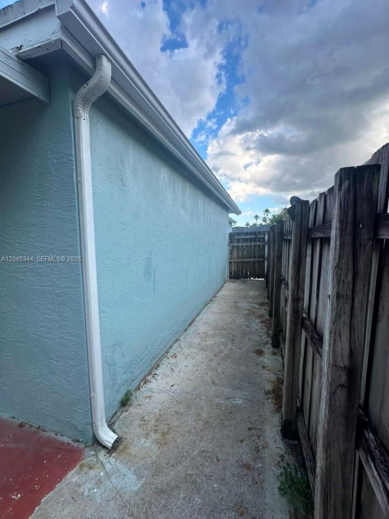 768 SW 9th St , Florida City, FL 33034 Photo